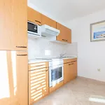 Spark With Heated Pool In Rogoznica 빌라 Zečevo