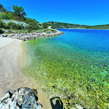 Villa Spark With Heated Pool In Rogoznica *