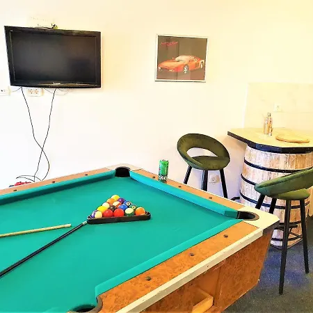 Spark With Heated Pool In Rogoznica