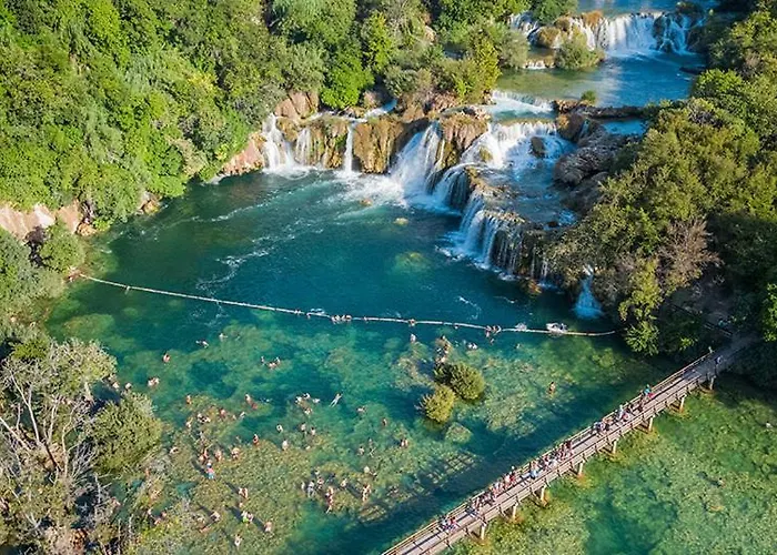 Spark With Heated Pool In Rogoznica *