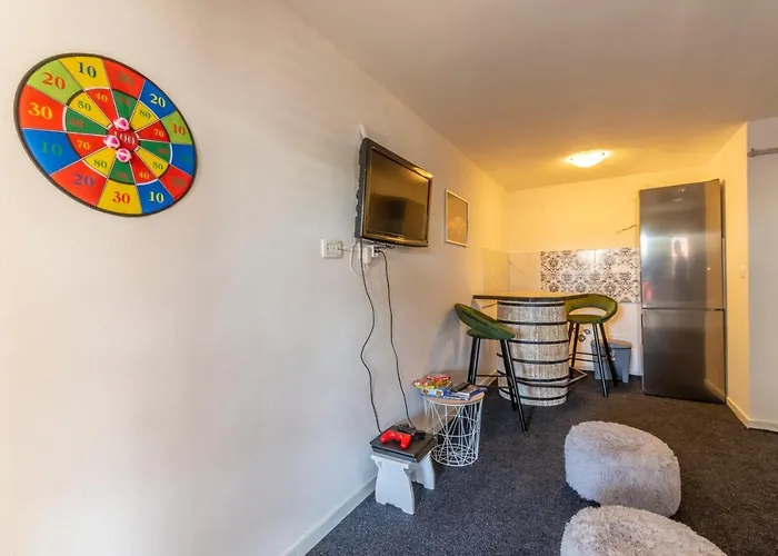 Spark With Heated Pool In Rogoznica * Zečevo