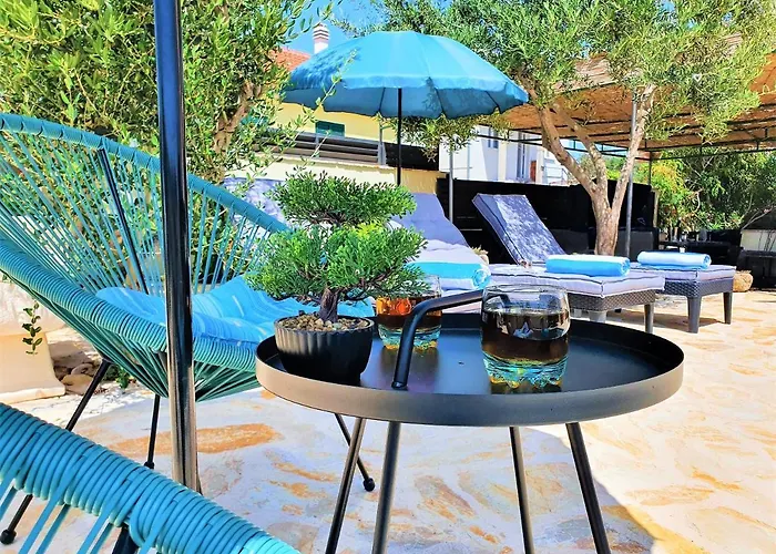 וילה Spark With Heated Pool In Rogoznica