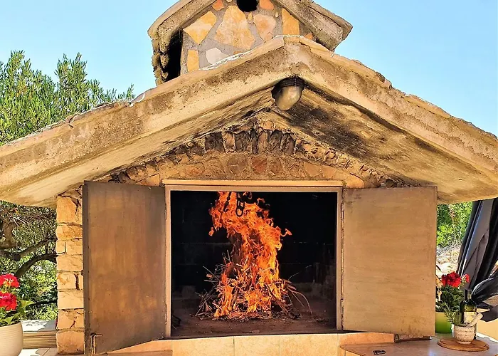 וילה Spark With Heated Pool In Rogoznica *